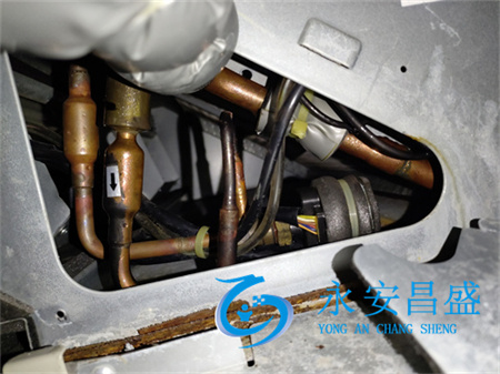 中央空調(diào)冷凍機(jī)組維保費(fèi)用解析 高價與低價背后的差異探究